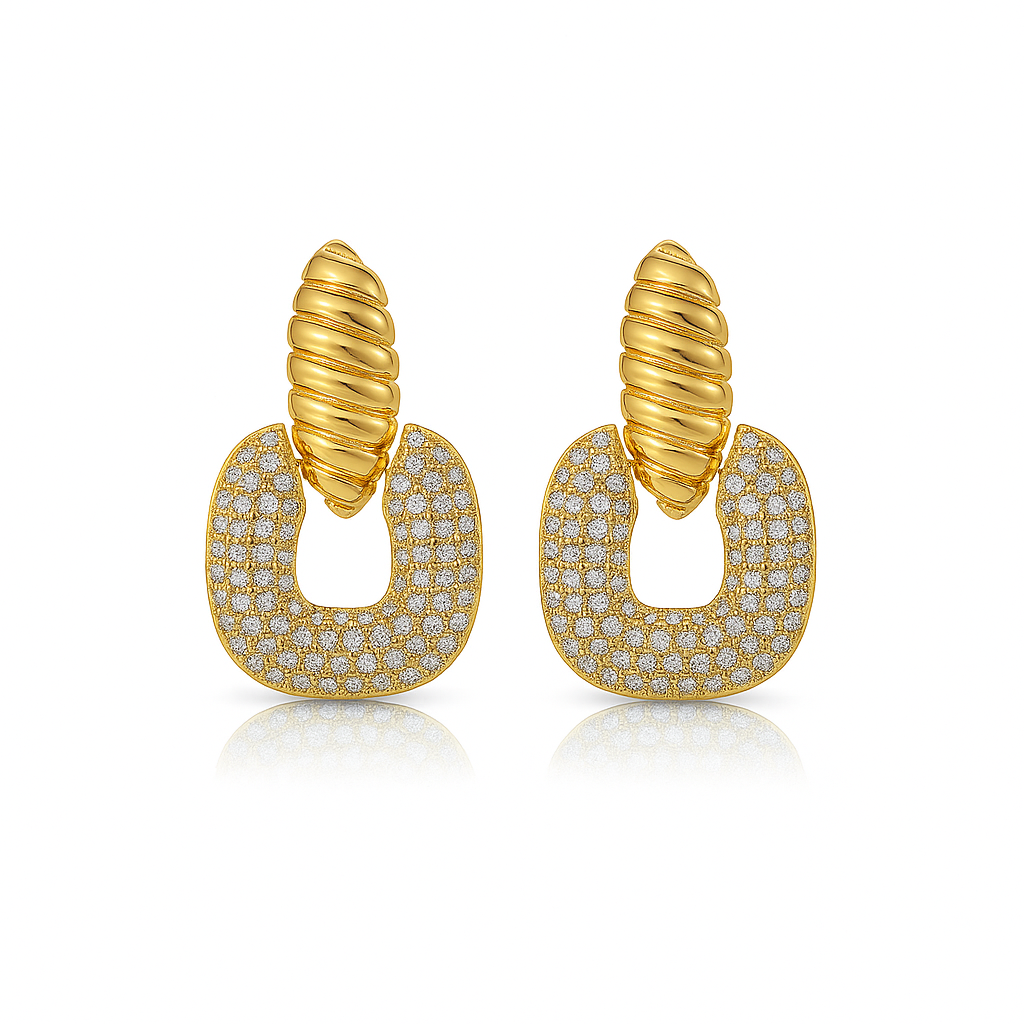 Brinco Stella Dourada feminino